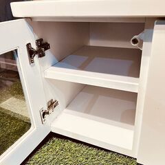  11292  キャスター付オフィスキャビネット　3枚扉   🚗毎週土日　大阪市内　合計5000円以上で配送無料！！ 🚗             の画像