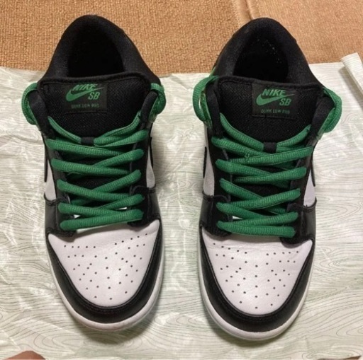 NIKE SB DUNK LOW 