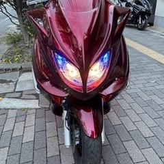 【YAMAHAマジェスティーc】 LEDフルエアロカスタム　四発スピーカー付きの画像