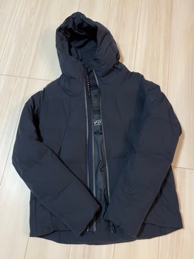 美品　水沢ダウン　デサント　オルテライン　シャトル