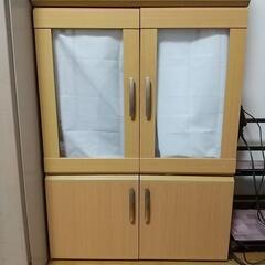 食器棚　収納タンス　水槽台　コレクション収納キャビネット