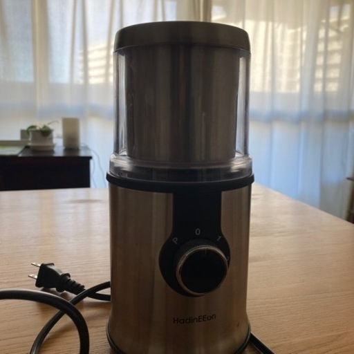 コーヒー電動ミル　Hadineeon