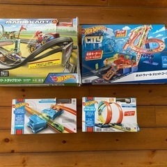 マテル ホットウィールMATTEL Hot WHeeLS 4個セット