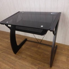 ニトリ　ガラスPCデスク　ダイヤ　S