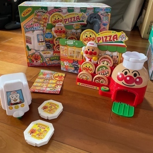 アンパンマン　ピザ屋さん