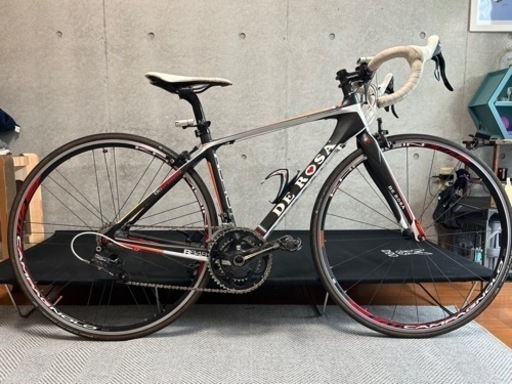 カーボンロードバイク　デローザr848