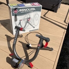 ロードバイク用　ローラー台　MINOURA V130の画像