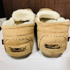 【お渡し決定】レディース ホーキンスのボアフラットスニーカー23.5cmの画像