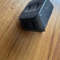 ３分配タップ（黒）の画像