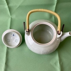 【値下げ】湯呑み&急須セット(かご付き)の画像