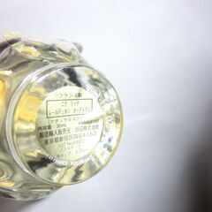 🌟未使用保管品、2点、🌟Nina Ricci、箱はサービスです、★単三電池比較用、★プロフィール必読ですの画像
