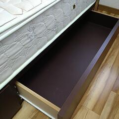 ニトリのシングルベッドの画像