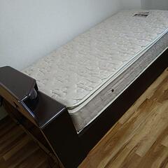 ニトリのシングルベッドの画像