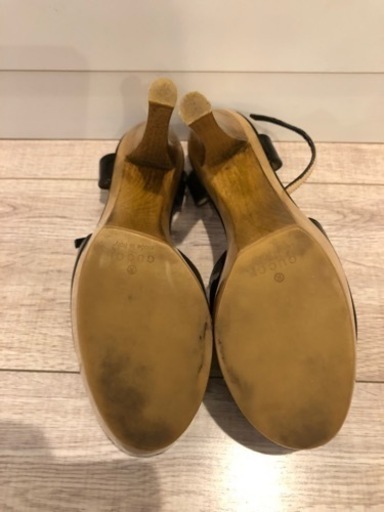 美品　GUCCI グッチ　パンプス　エナメル　厚底