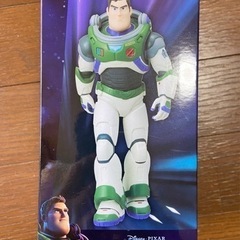 バズ・ライトイヤー プレミアムフィギュア
