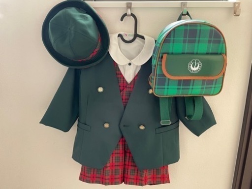 古賀市花鶴丘幼稚園の制服
