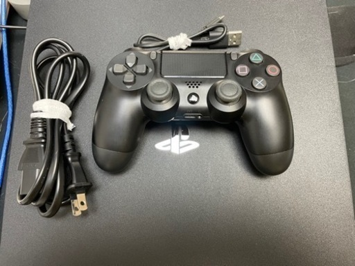 【中古完動品】PS4 Pro 1TB CUH-7100B プレステ4