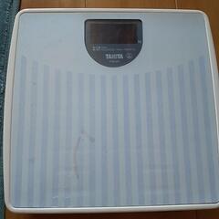 タニタ体重計