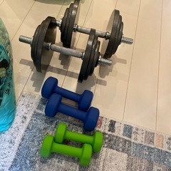 エアロバイク、ベンチ、ダンベル3つセットで！の画像