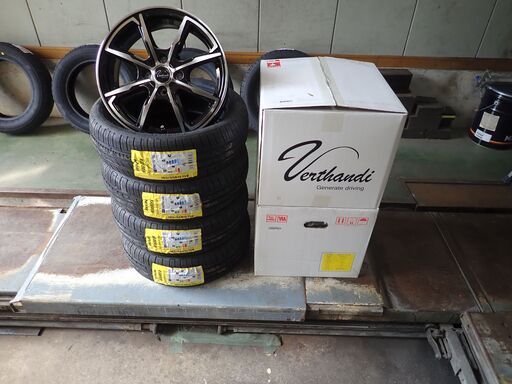 ★軽乗用車用・15インチ新品タイヤ＆新品アルミホイール4本セット！引っ張り気味！ツライチ！冒険サイズ！