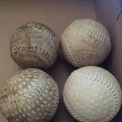 【中古】軟式ボール４個