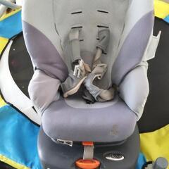 チャイルドシートとバウンサー