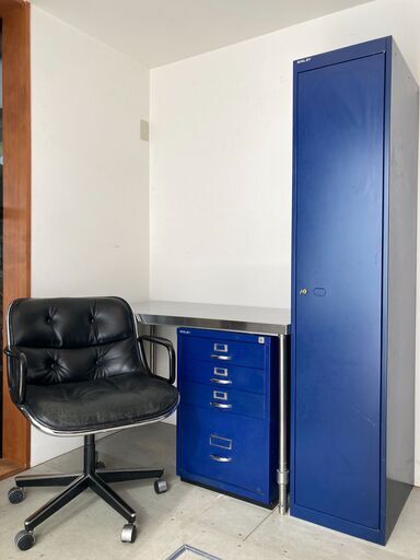 【取引中】デスク回り４点セット（Knollチェア・BISLEYキャビネット・ロッカー・ステンレスワークデスク）