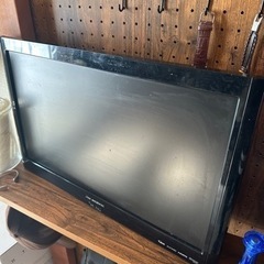 テレビ22インチ