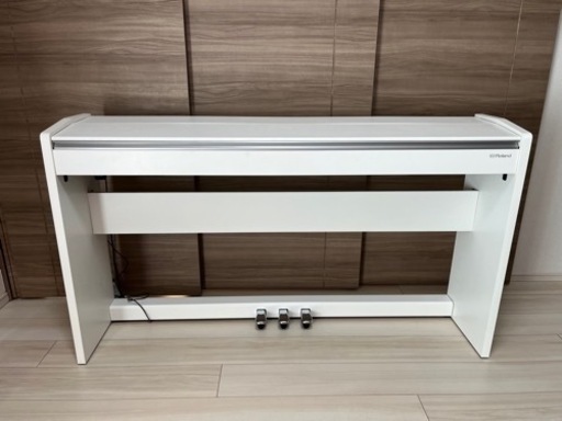 Roland/ローランド　電子ピアノ　F-140R  2016年製