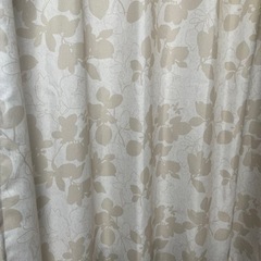 　【カーテン】幅100×丈135cm×2枚