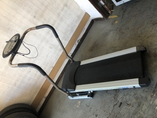 ルームランナー　ランニングマシーン