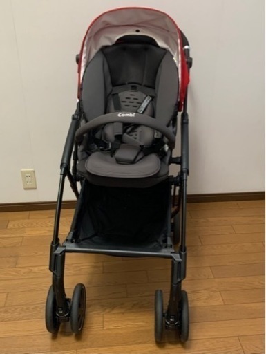 A型ベビーカー　コンビ