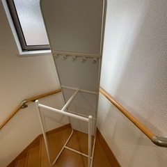 IKEA ミラー　スタンドミラー　クナッペルの画像