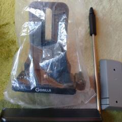 ポータブルカーナビ ゴリラ NV-DH501 未使用のスタンドありの画像