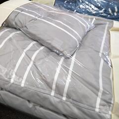 寝具　敷き掛け枕　３点セットを二組の画像
