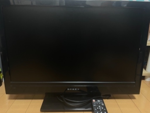 24型 液晶テレビ【DYNEX】／TV線 アンテナケーブル2.0m【ELECOM】