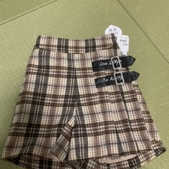 新品チェックショートパンツ　140 女の子　キッズ　春秋冬…
