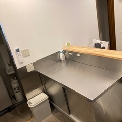 ステンレス　作業台、収納の画像
