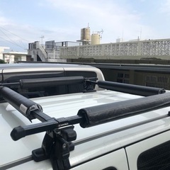 ルーフキャリア inno フルセット バー＆パッド4本付き