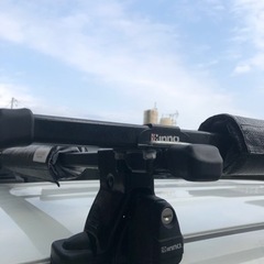 ルーフキャリア inno フルセット バー＆パッド4本付きの画像