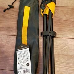 【新品未使用】ポータブル三脚チェア　黄土色　1脚の画像
