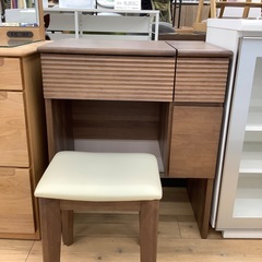レトロなニトリの1面ドレッサーのご紹介です♪♪