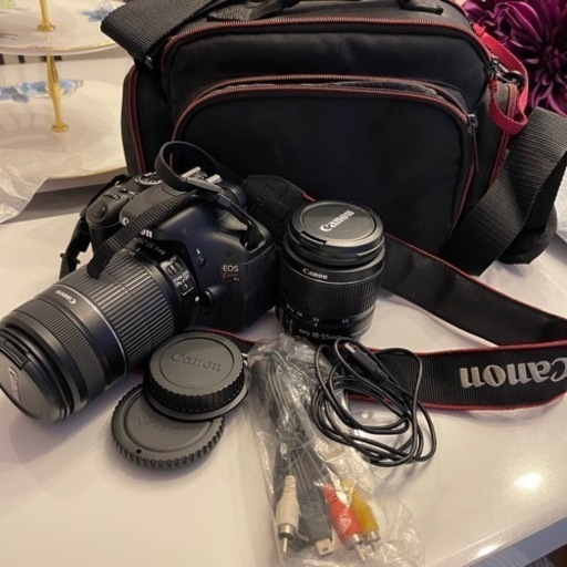 Canon デジタル一眼レフカメラ EOS Kiss X5 ダブルズームキット EF-S18-55ｍｍ/EF-S55-250ｍｍ付属 KISSX5-WKIT