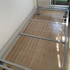 シングルパイプベッド【取りに来てくれる方】お譲りします