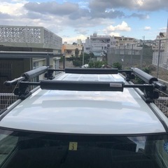 ルーフキャリア inno フルセット バー＆パッド4本付きの画像