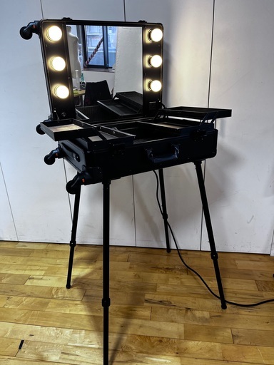 キャリーケース　トランク型メイク台