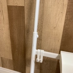 IKEA 突っ張りラックの画像