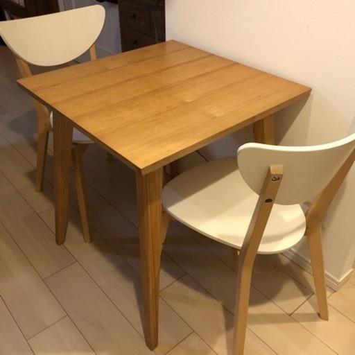 8000円で大好きなダイニングセットを譲ります