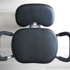 ガス圧昇降式　バランスチェアの画像