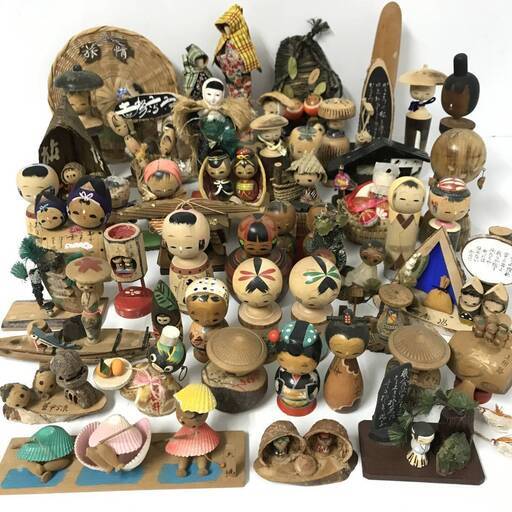FI16/63　創作こけし まとめて50体 大量 郷土玩具 約3kg サイズ様々 日本人形 お土産 観光 温泉 民芸品 伝統工芸品 置物 飾り インテリア